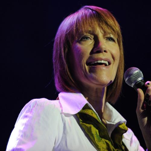 Kiki Dee Helped Give Elton John His First Ever No. 1 Hit!