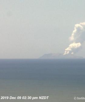 Massive Emergency Rescue Underway In New Zealand As Volcano Erupts