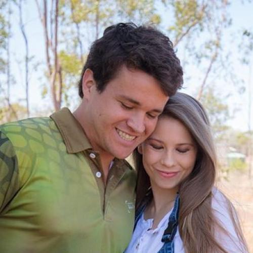 Bindi Irwin Reveals Just How Far Gone She Is In Her Pregnancy In Beautiful New Photos