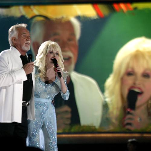 Dolly Parton On Working With Kenny Rogers And The Bee Gees On 'Islands In The Stream'
