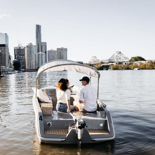 Take The Sea-Nic Route - Picnic Boats Are Heading To Brisbane!