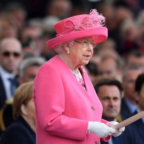Queen Elizabeth Sprains Her Back & Misses Remembrance Day Service