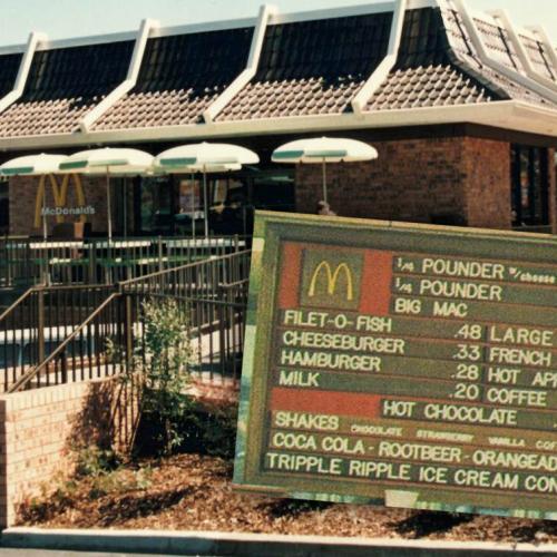 McDonald's Reopens Australia's First Restaurant In Yagoona With 1970s Prices!